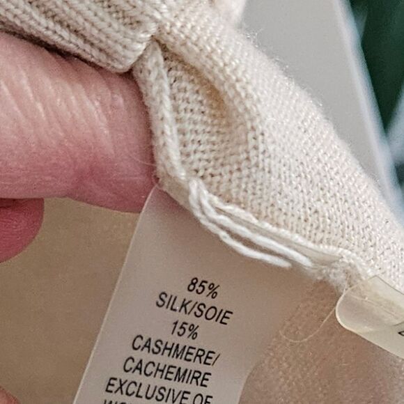 Silk + Cashmere Magaschoni Elegant Cream Cardigan Sweater - Picture 5 of 6